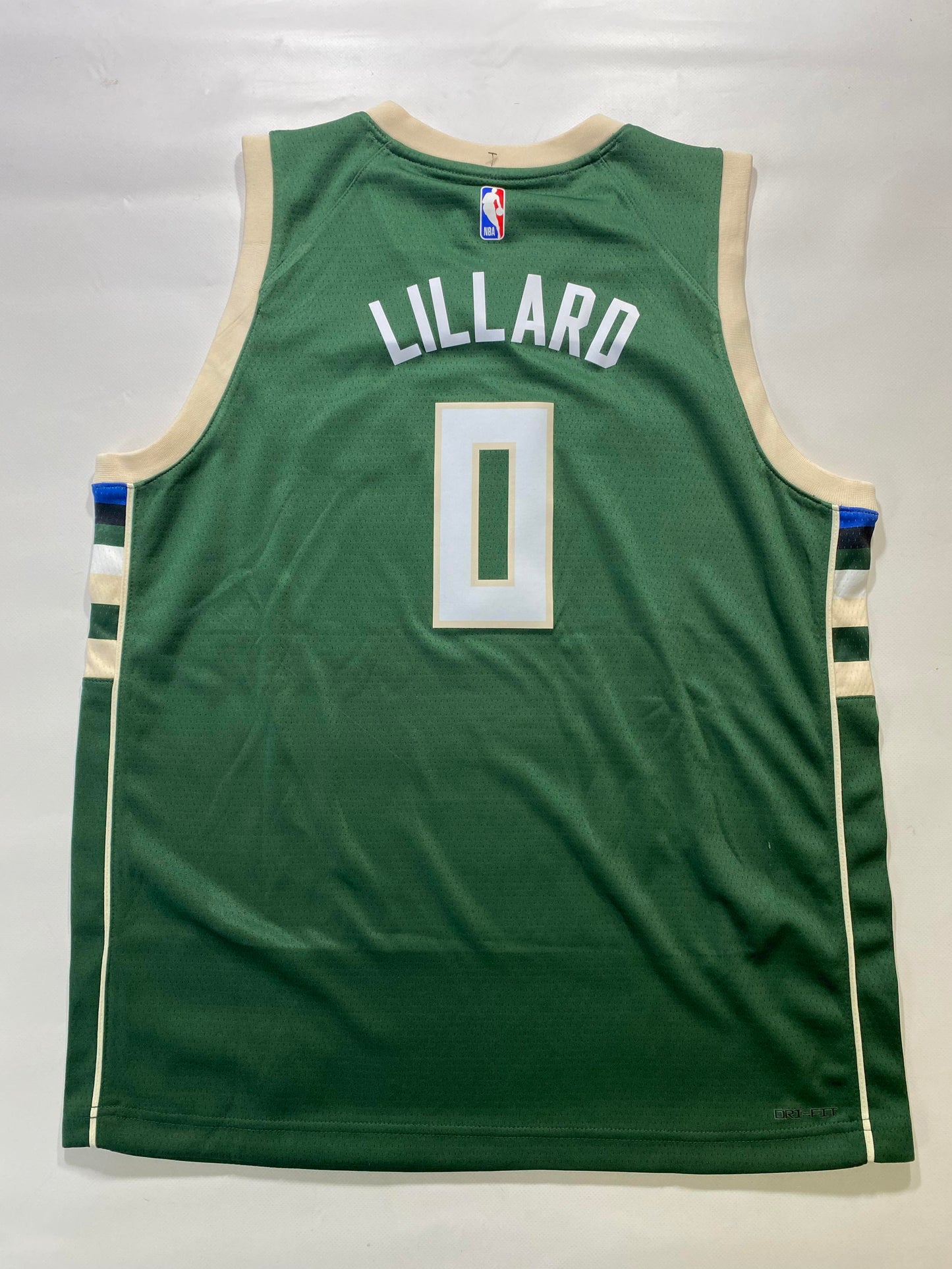 Milwaukee Bucks #0 Damien Lillard Nike Icon NBA Jersey - Youth XL