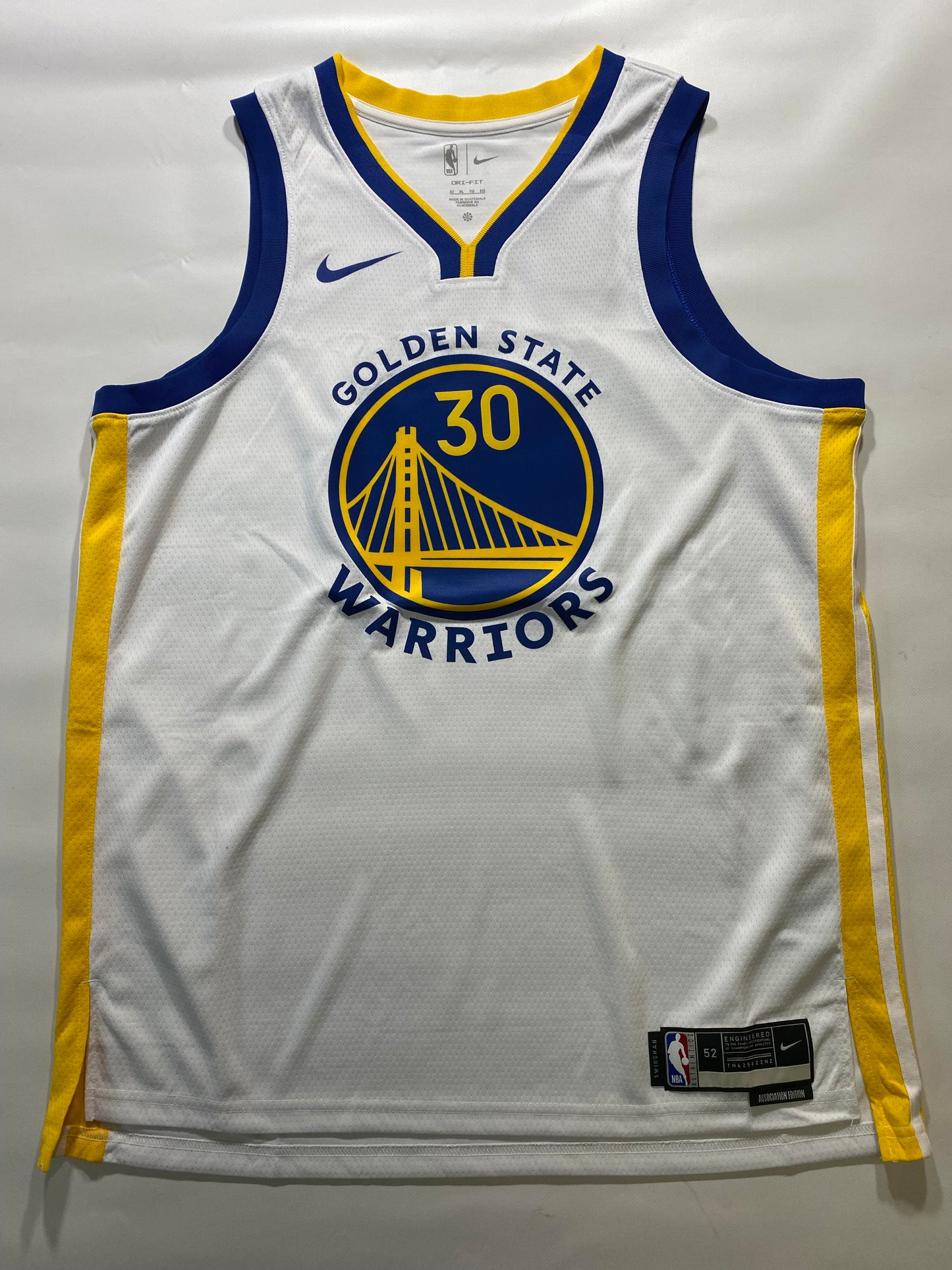 Golden State Warriors #30 Stephen Curry Nike Association NBA Jersey - Mens XL