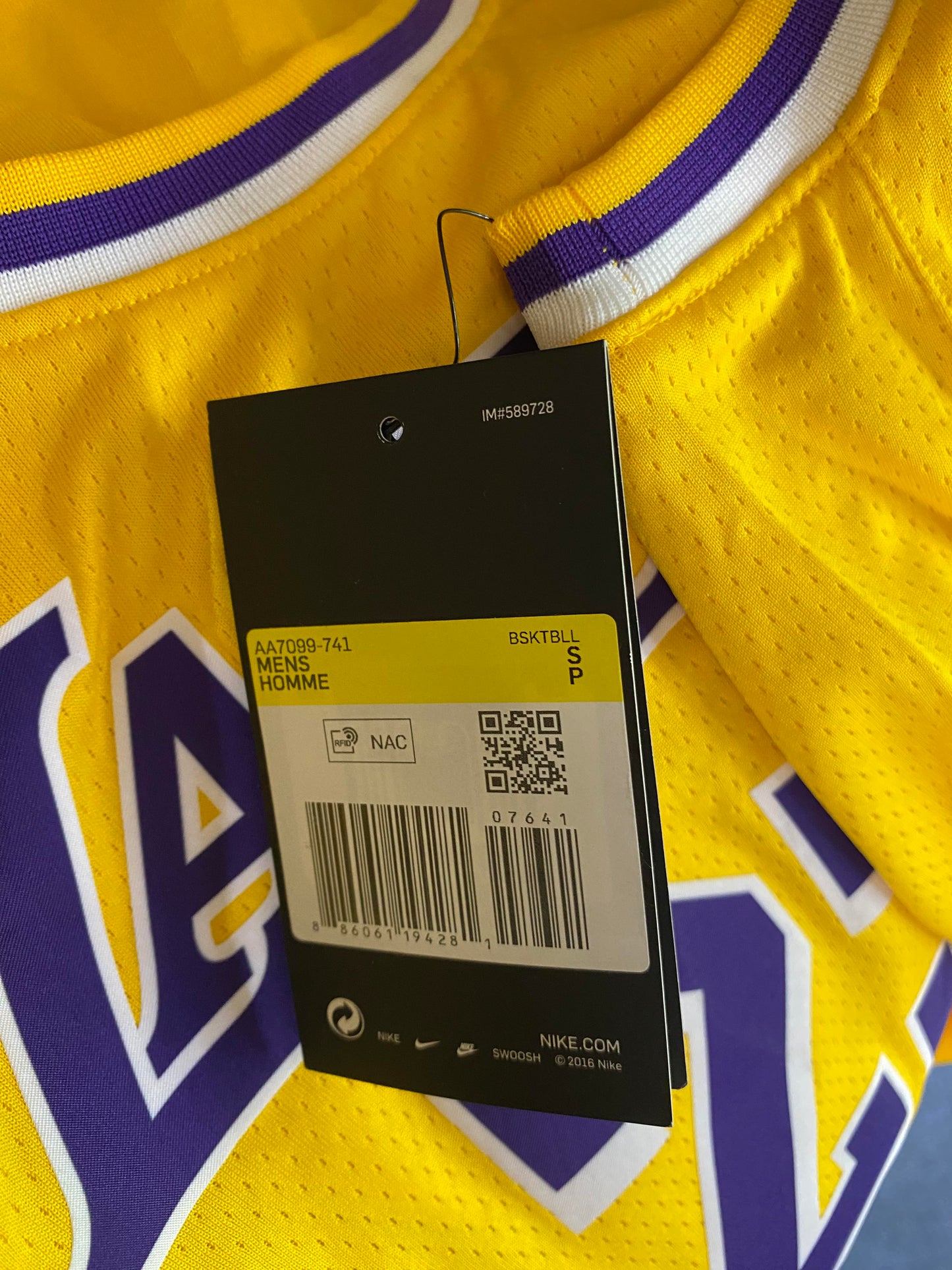 Los Angeles Lakers #23 LeBron James Nike NBA Icon Jersey - Mens Small