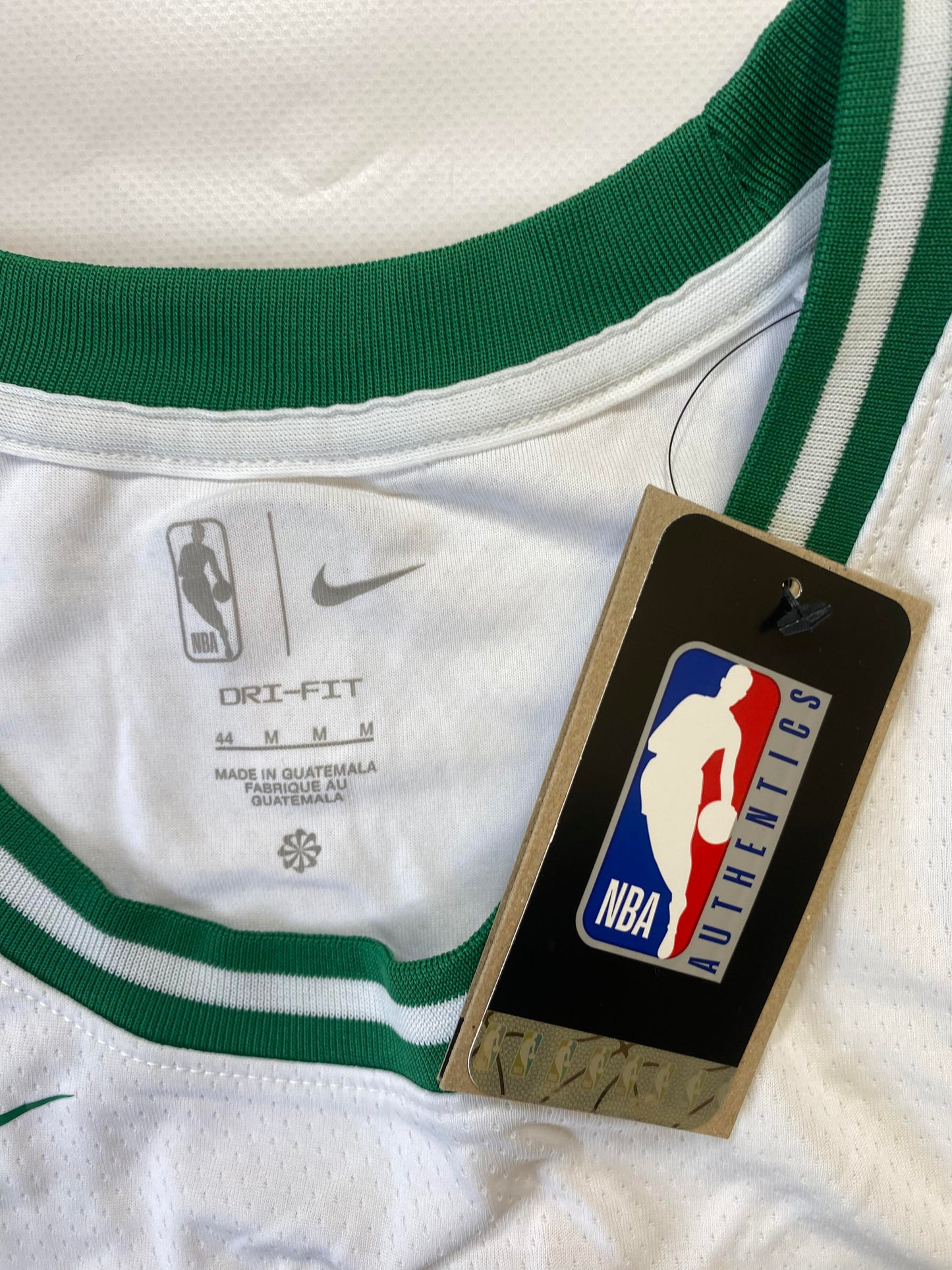 Boston Celtics #8 Kristaps Porziņģis Nike Association NBA Jersey - Mens Medium