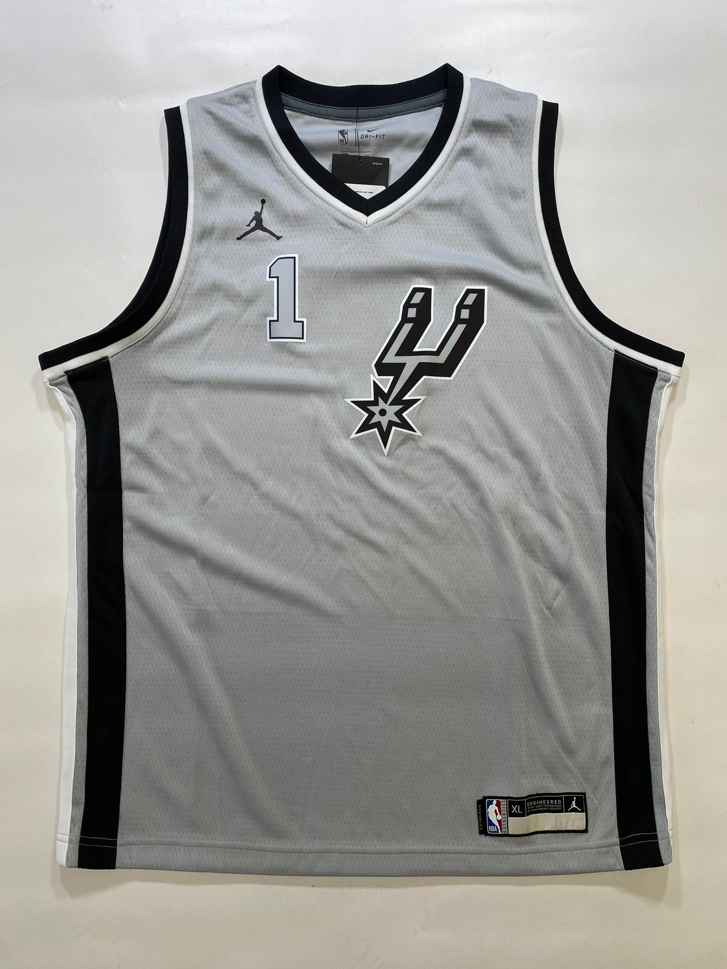 San Antonio Spurs Nike Statement NBA Jersey - Youth XL