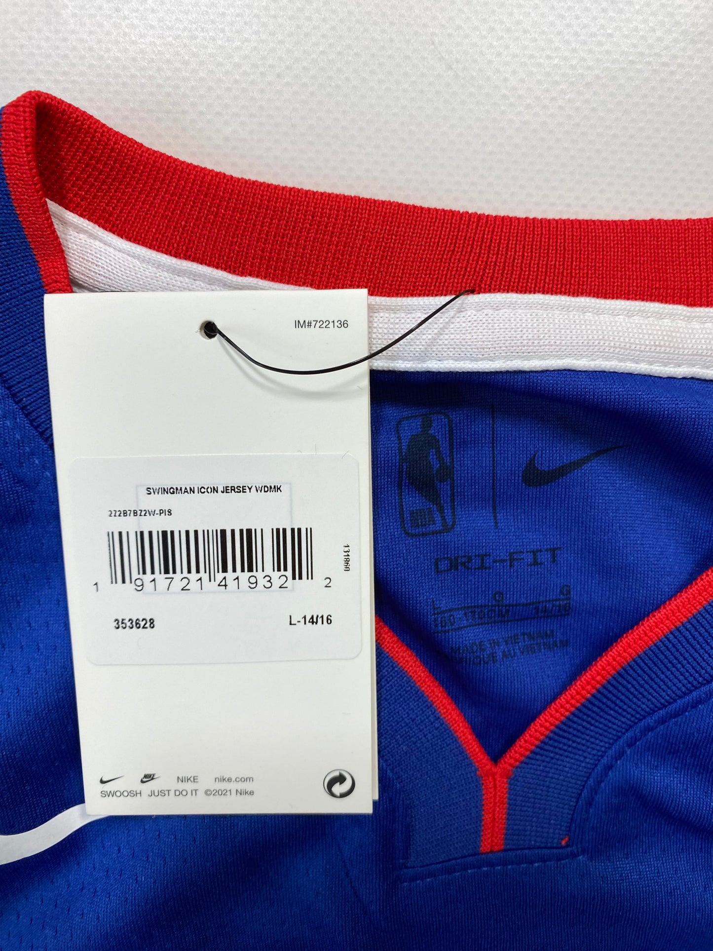 Detroit Pistons Nike Icon NBA Jersey - Youth Large