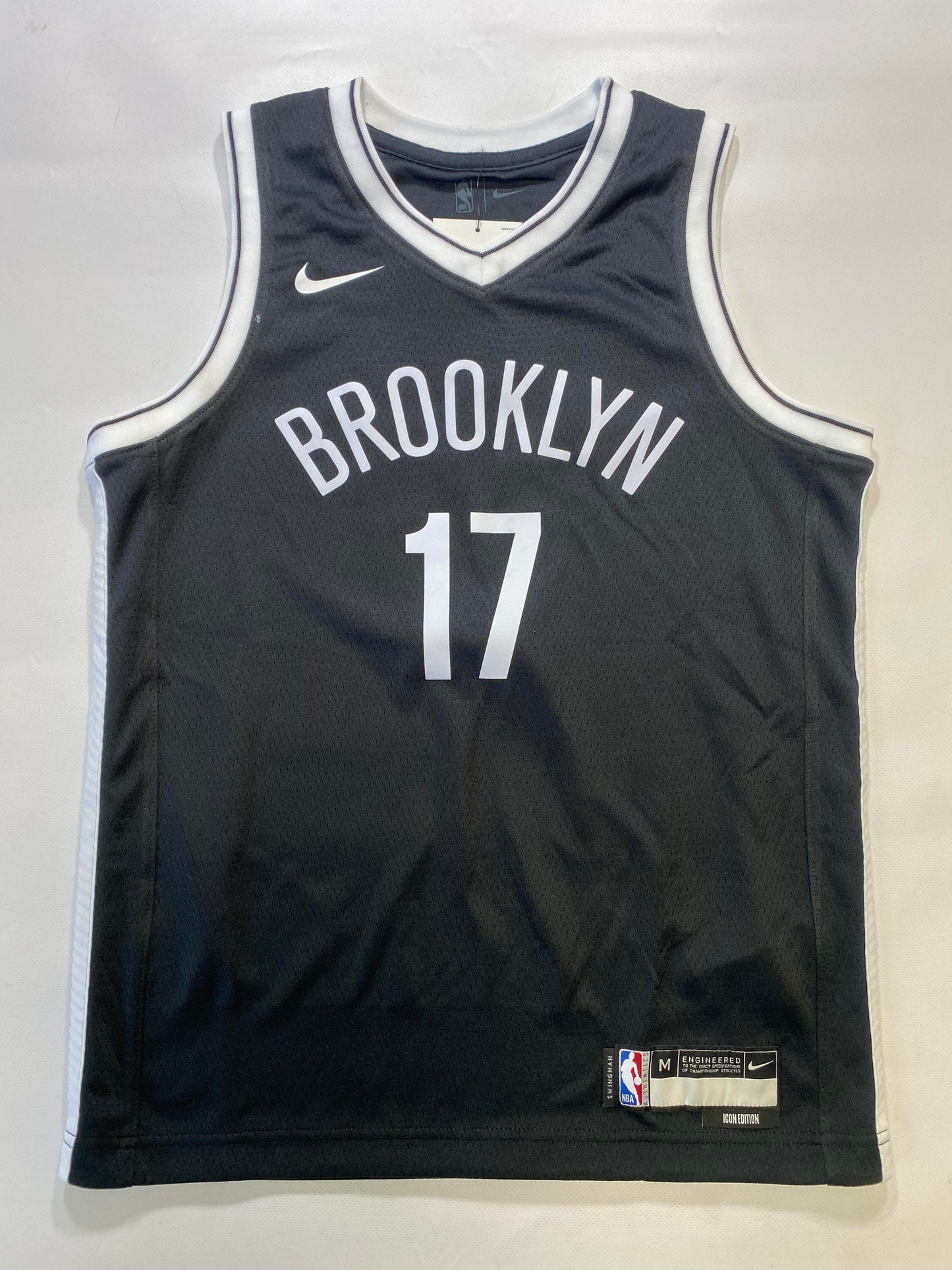 Brooklyn Nets #17 Dennis Schröder Nike Icon NBA Jersey - Youth Medium