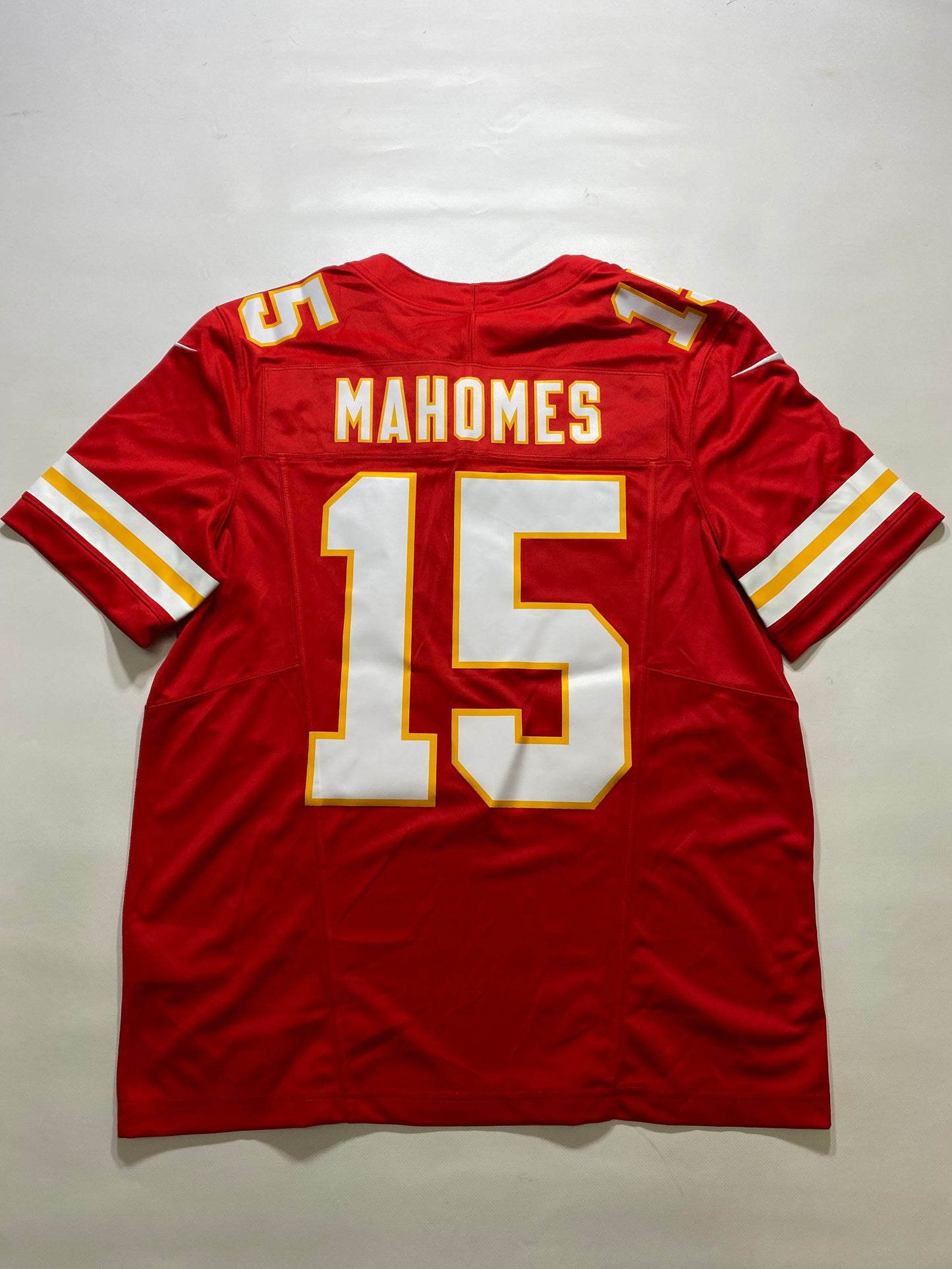 Kansas City Chiefs #15 Patrick Mahomes Nike Limited Jersey - Mens Large