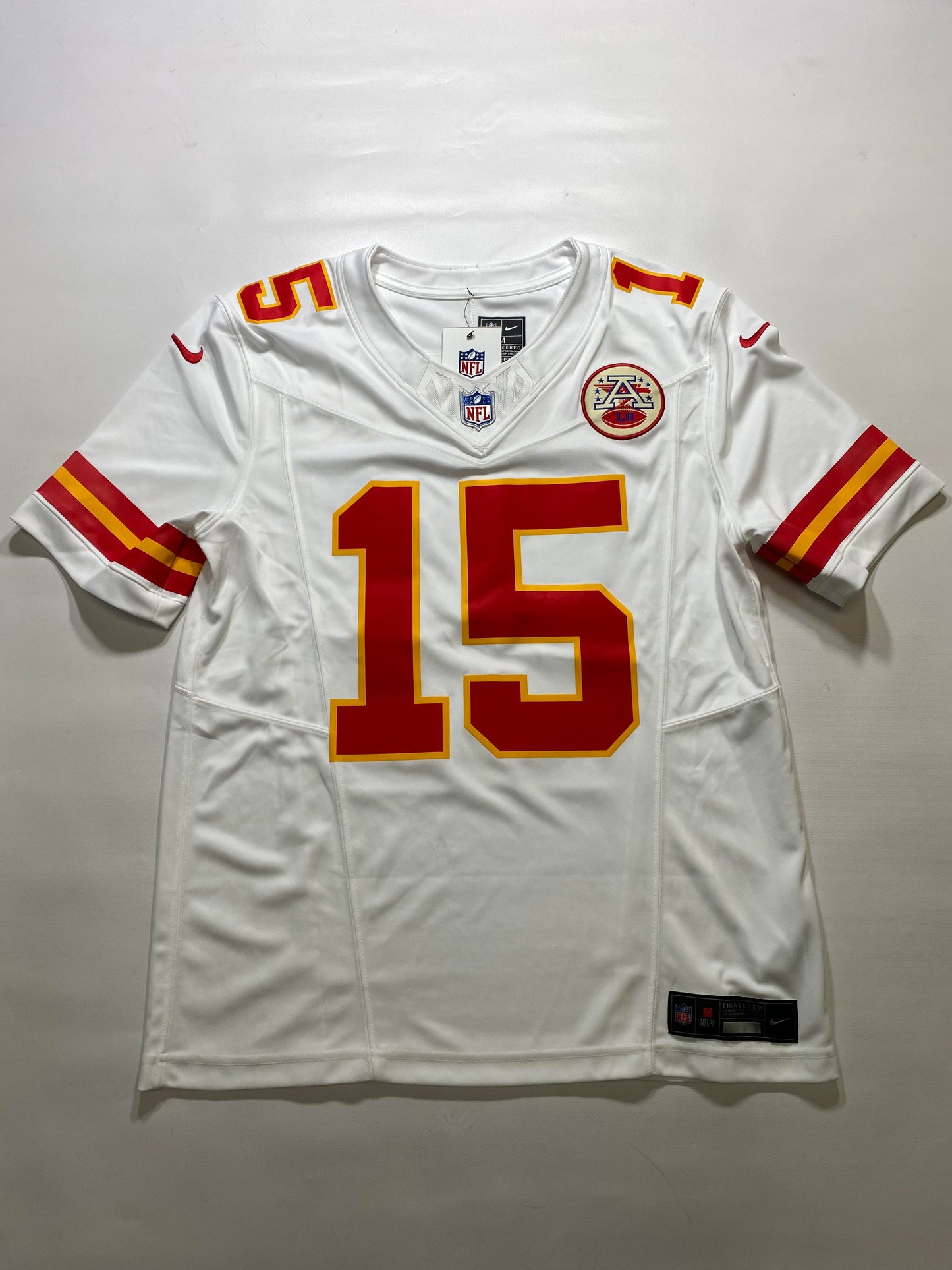 Kansas City Chiefs #15 Patrick Mahomes Nike Limited Jersey - Mens Medium