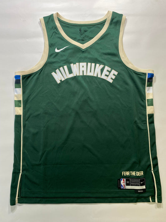 Milwaukee Bucks #7 Sterling Brown Nike Statement NBA Jersey - Mens XL