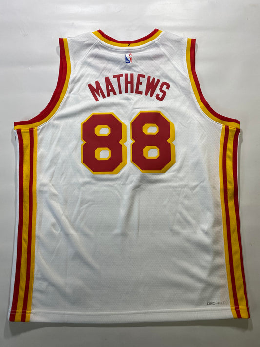 Atlanta Hawks #88 Garrison Mathews Nike Association NBA Jersey - Youth XL