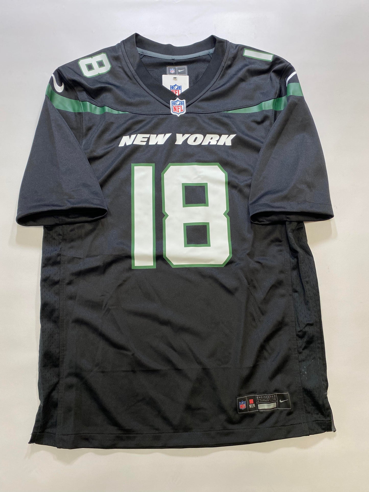 New York Jets #18 Le'Veon Bell Nike Game Jersey - Mens Medium