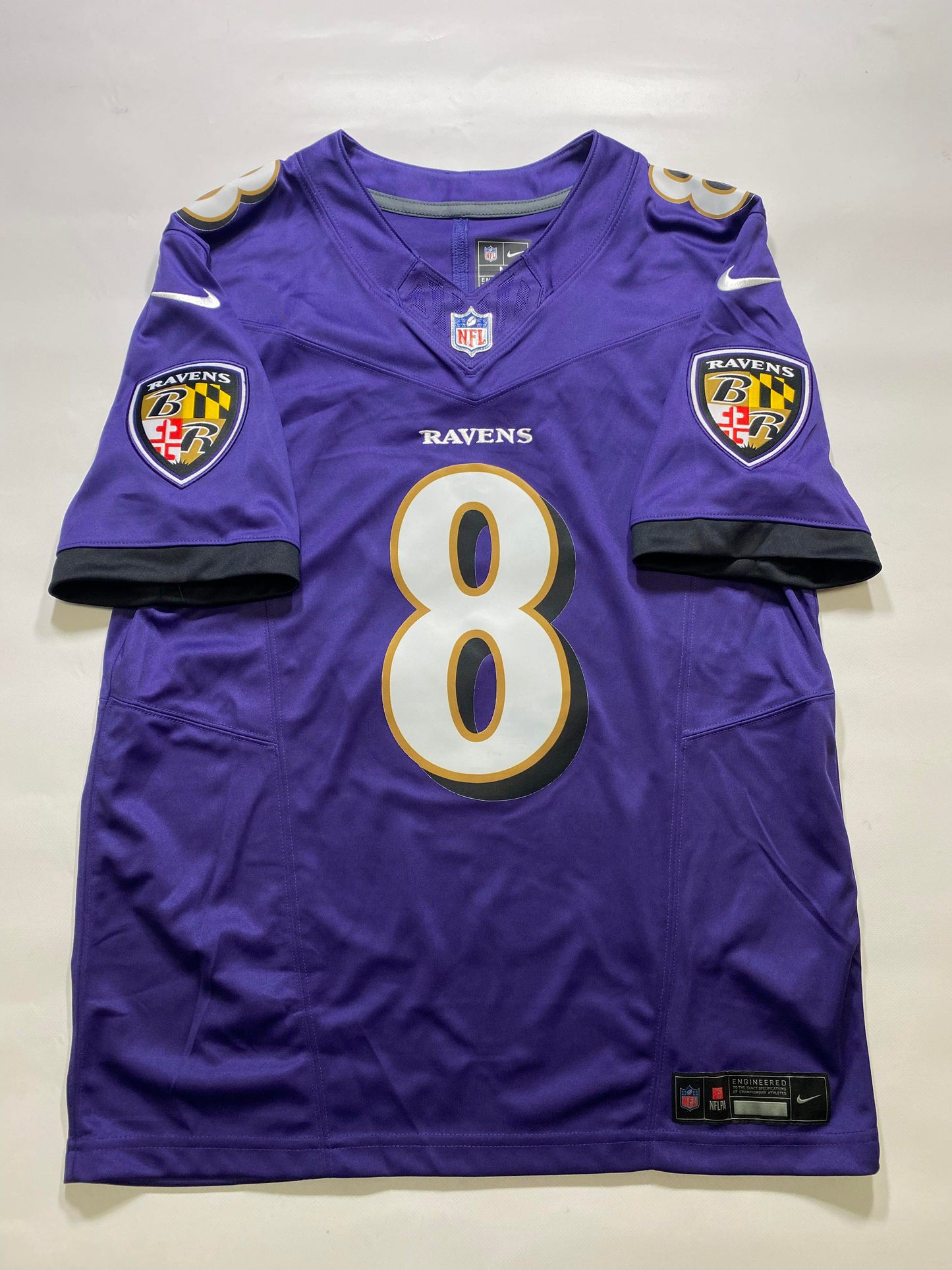 Baltimore Ravens #8 Lamar Jackson Nike Limited Jersey - Mens Medium