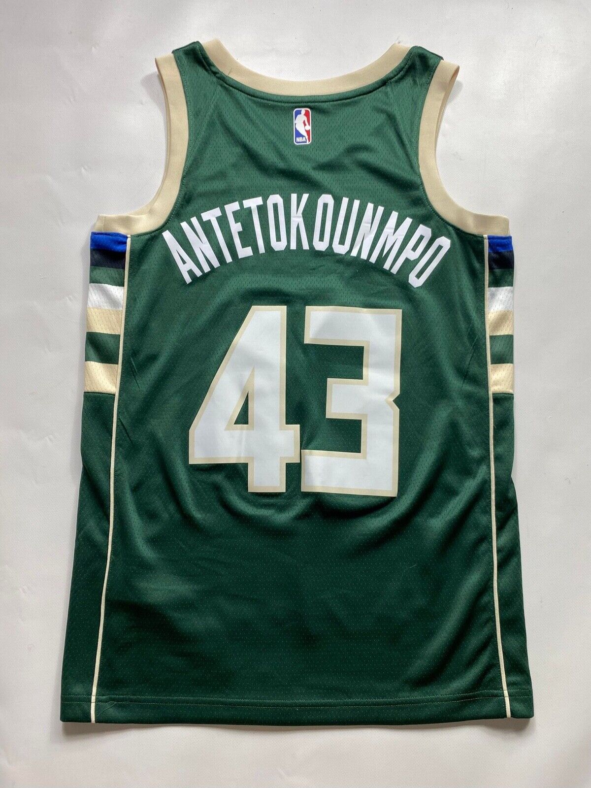 Milwaukee Bucks #43 Giannis Antetokounmpo Nike NBA Icon Jersey - Mens Small - American Sports Jerseys