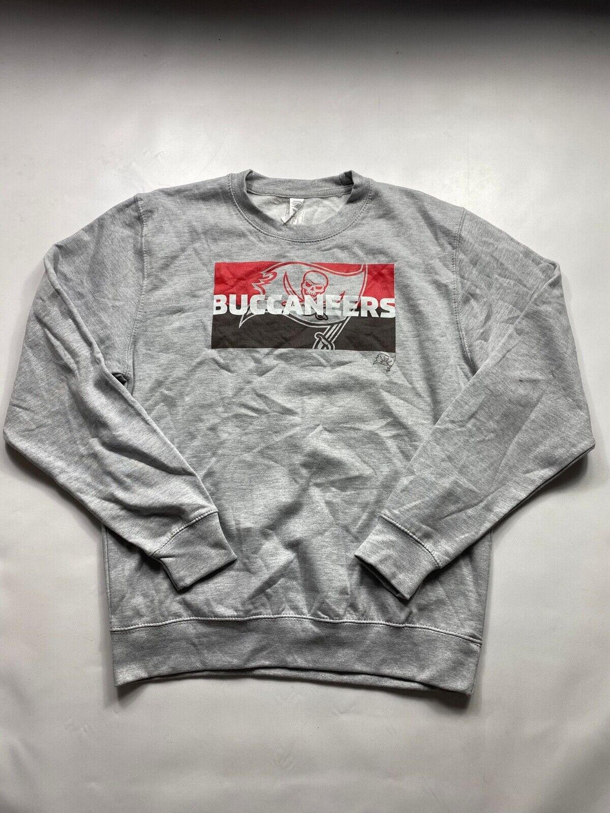 Tampa Bay Buccaneers NFL Sweatshirt - Mens Medium - American Sports Jerseys