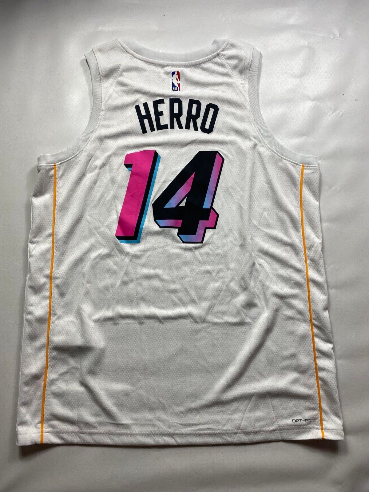 Miami Heat #14 Tyler Herro Nike NBA City Jersey - Mens XL - American Sports Jerseys