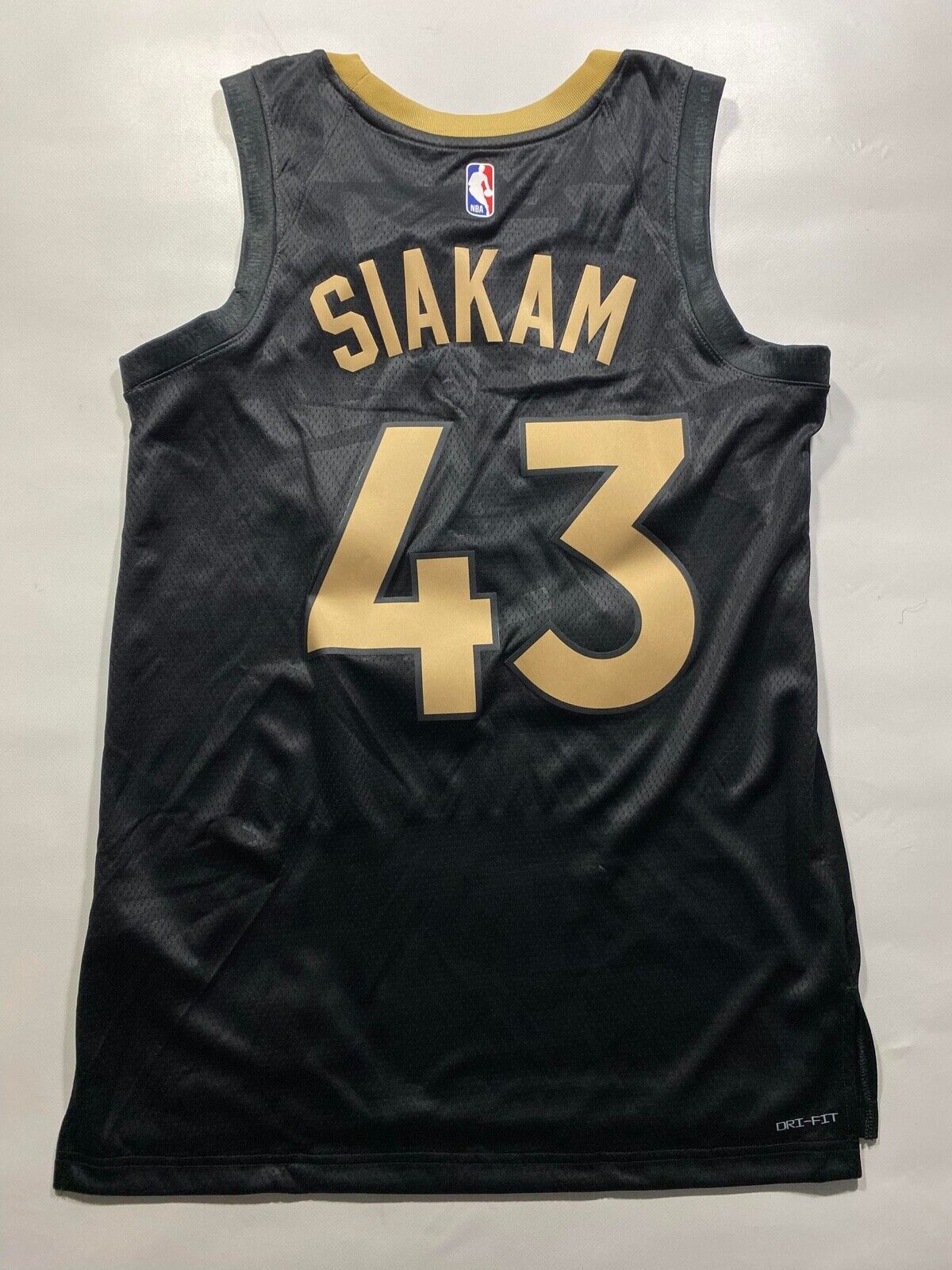 Toronto Raptors #43 Pascal Siakam Nike NBA City Jersey - Mens Medium - American Sports Jerseys