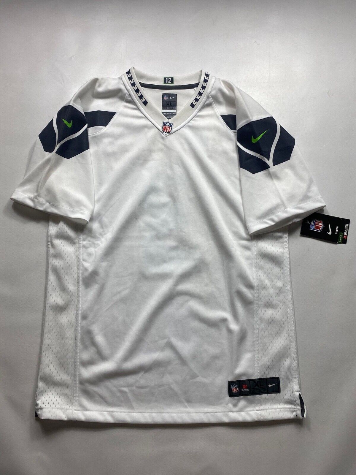 Seattle Seahawks NFL Jersey (XL) Kids Nike Game Top White - Wilson #3.