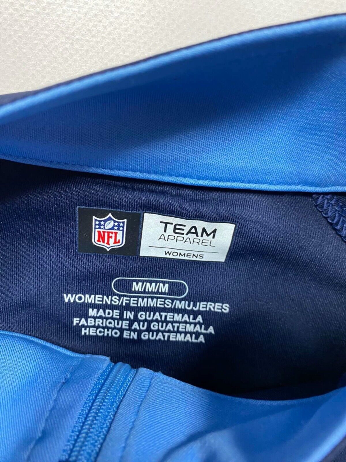 Tennessee Titans NFL 1/4 Zip - Womens Medium - American Sports Jerseys