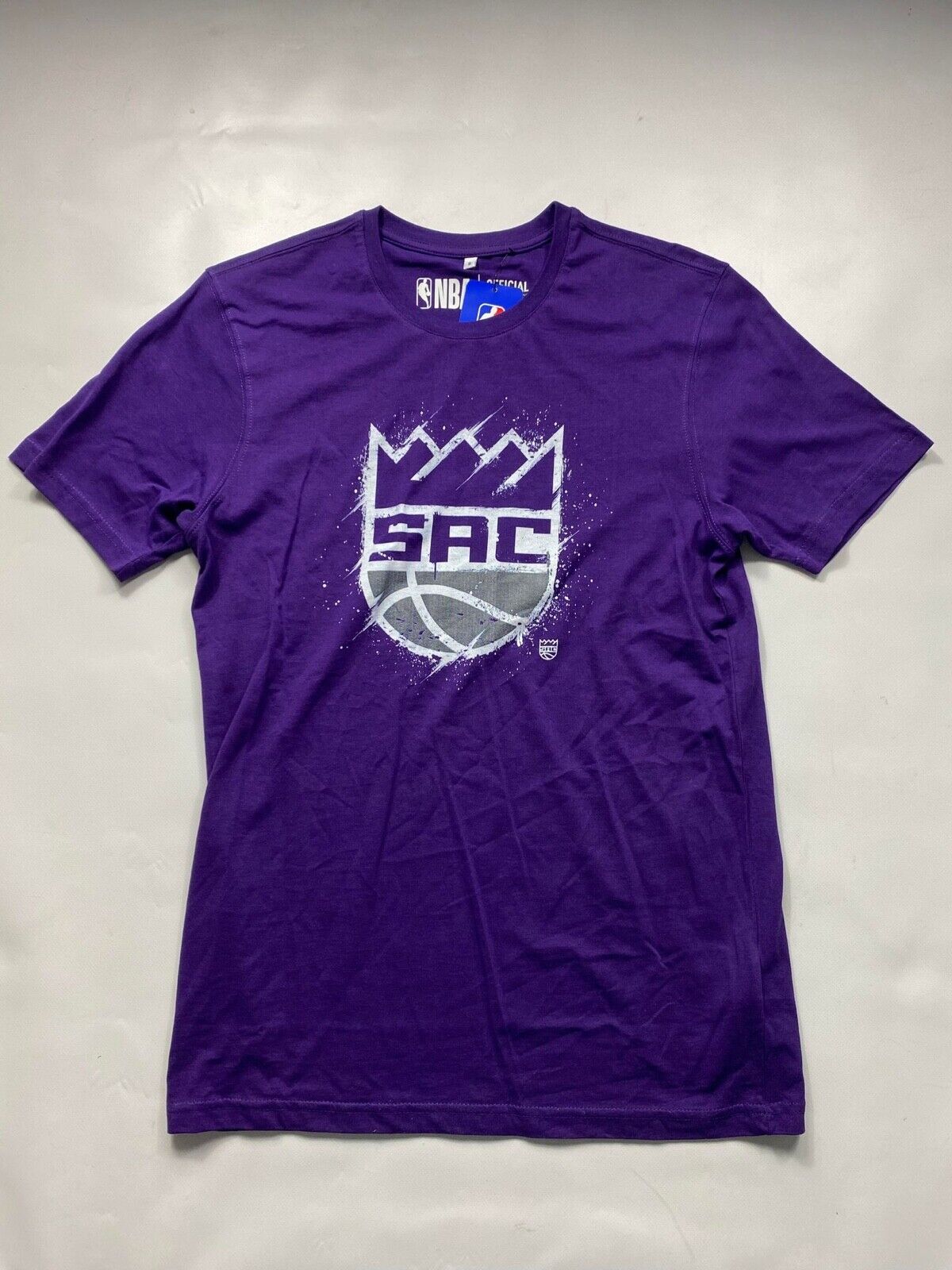 Sacramento Kings NBA T-Shirt - Mens Small - American Sports Jerseys