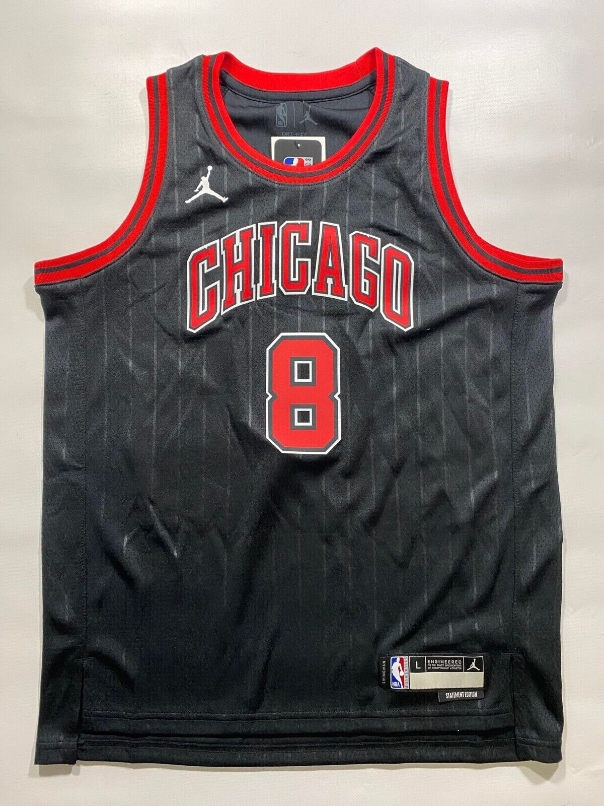 Chicago Bulls #8 Zach LaVine Nike Statement NBA Jersey - Youth Small - American Sports Jerseys