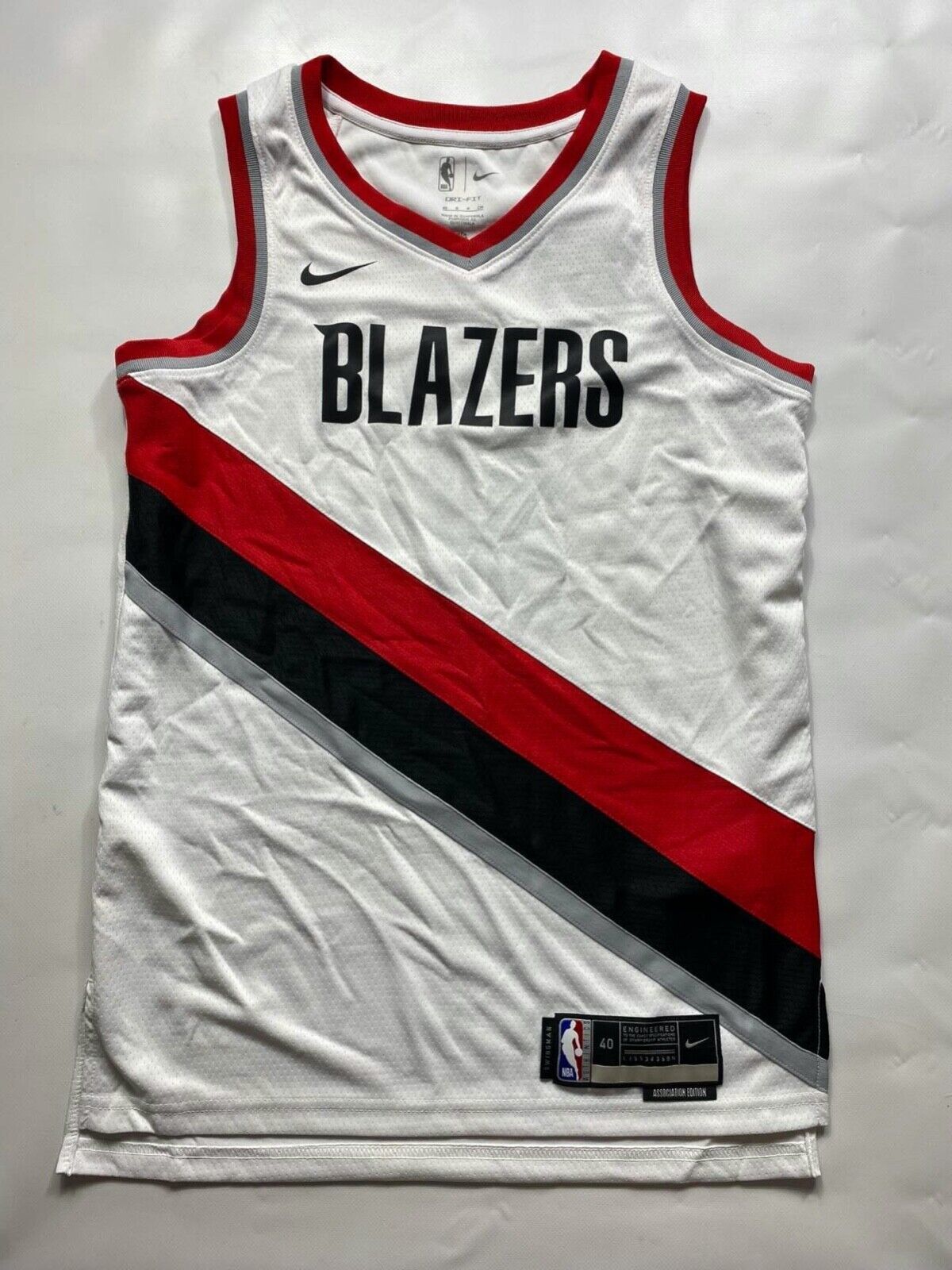 Portland Trail Blazers Nike NBA Association Jersey - Mens Small - American Sports Jerseys