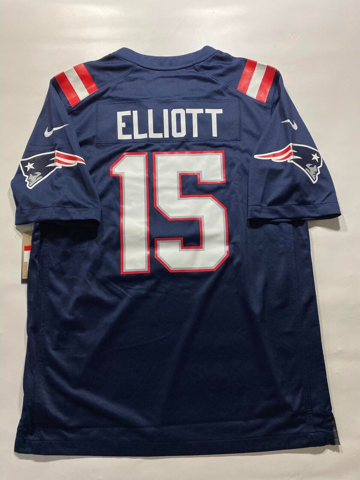 New England Patriots #15 Ezekiel Elliott Nike Game Jersey - Mens Large - American Sports Jerseys