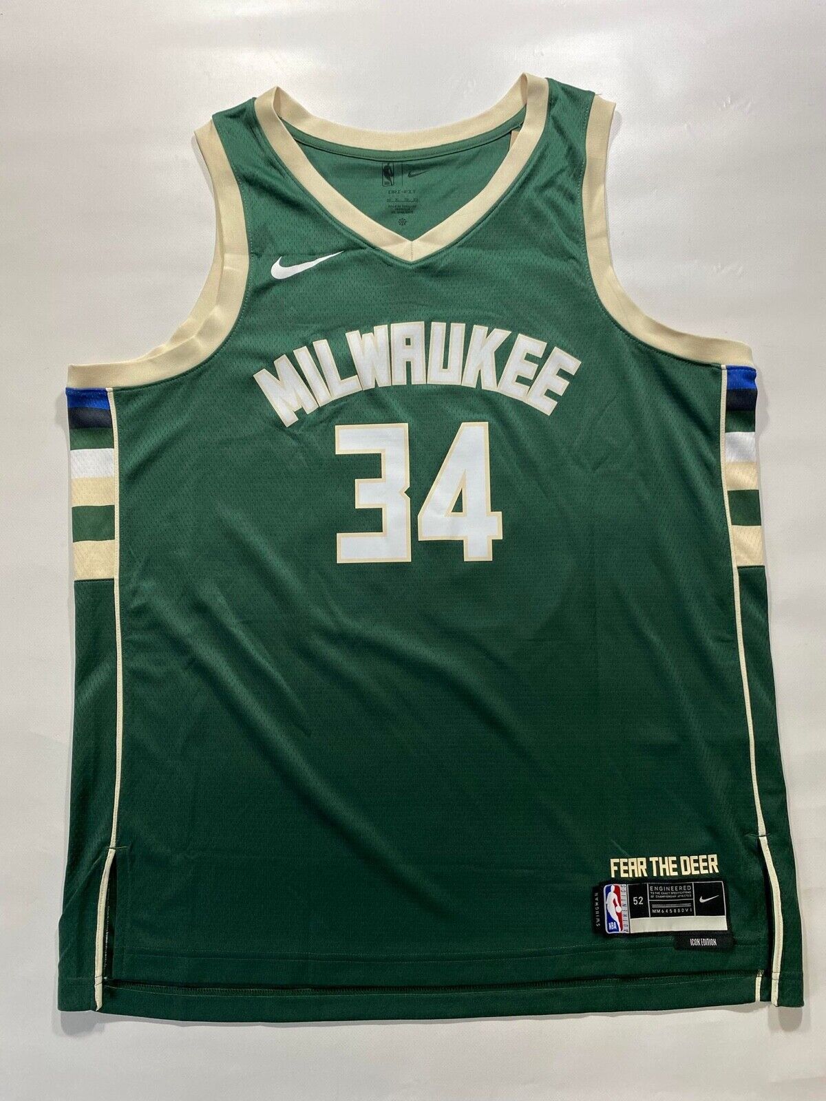 Milwaukee Bucks #34 Giannis Antetokounmpo Nike NBA Icon Jersey - Mens Small