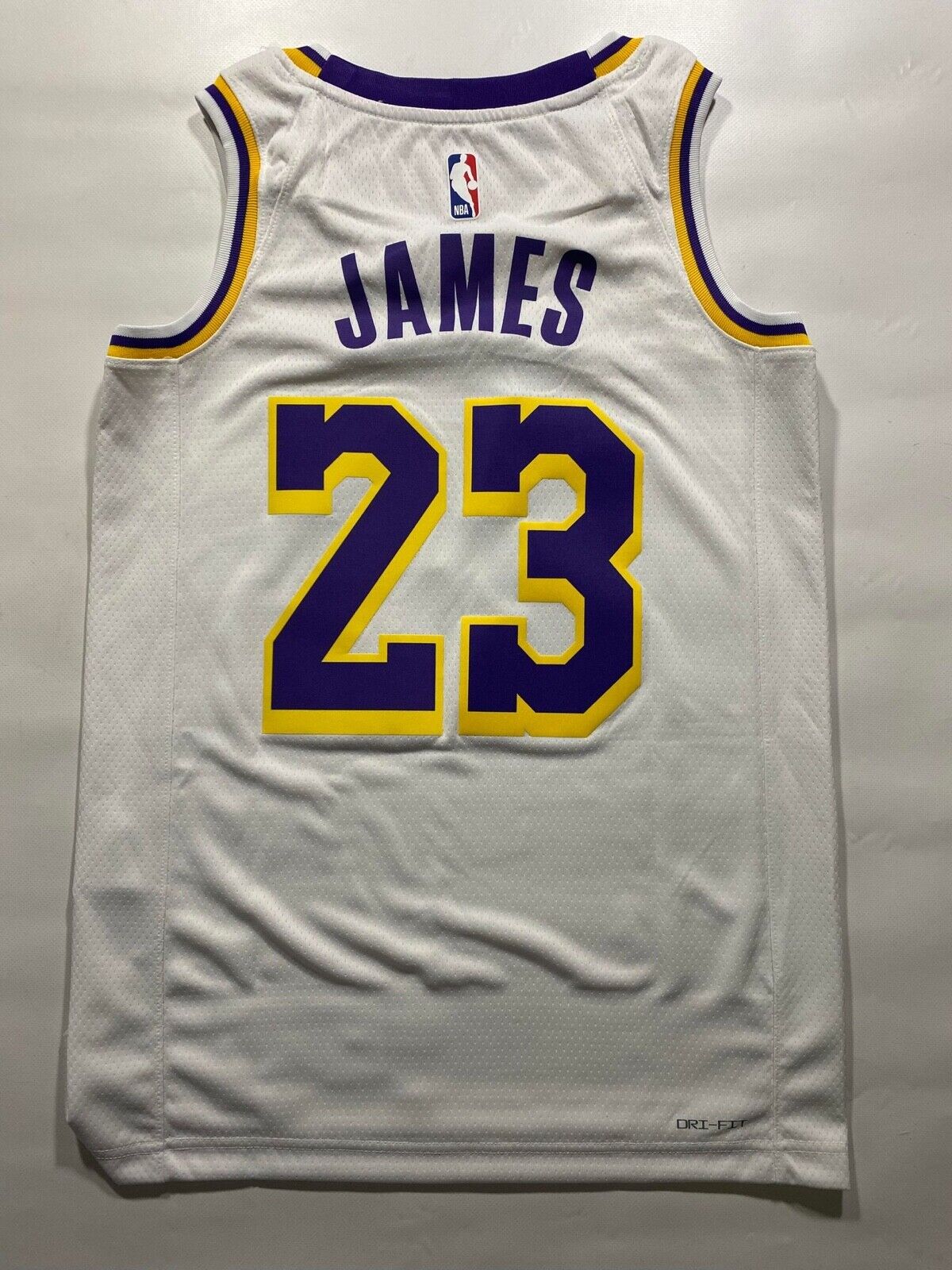 Los Angeles Lakers #23 LeBron James Nike NBA Association Jersey - Mens XS