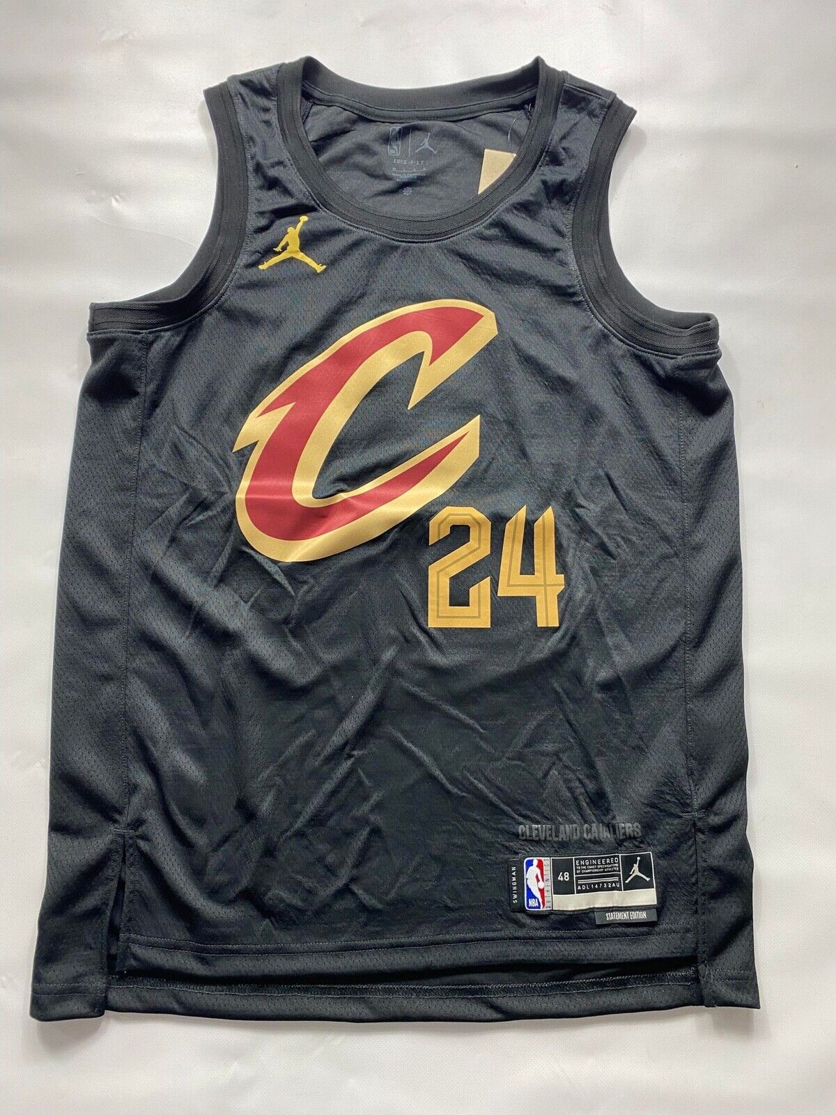 Cleveland Cavaliers #24 Lauri Markkanen Nike NBA Statement Jersey - Mens Large - American Sports Jerseys