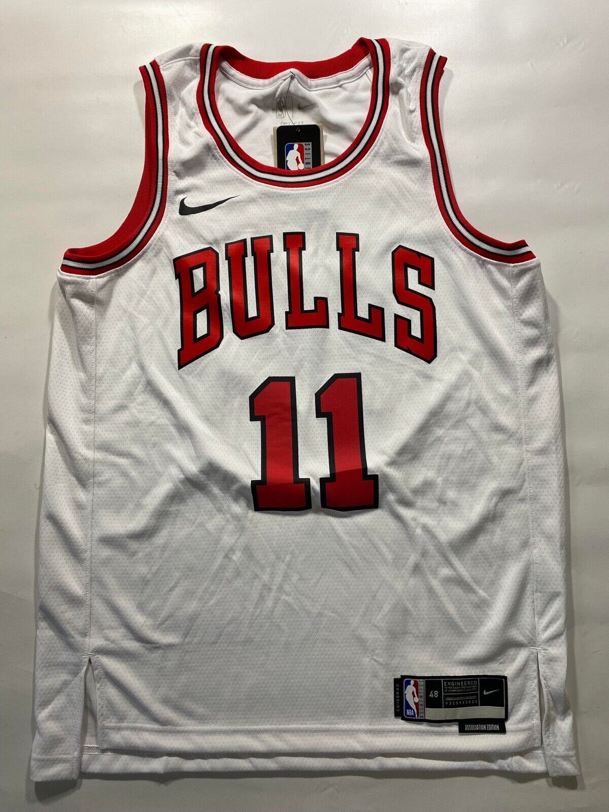 Chicago Bulls #11 DeMar DeRozan Nike NBA Association Jersey - Mens Large