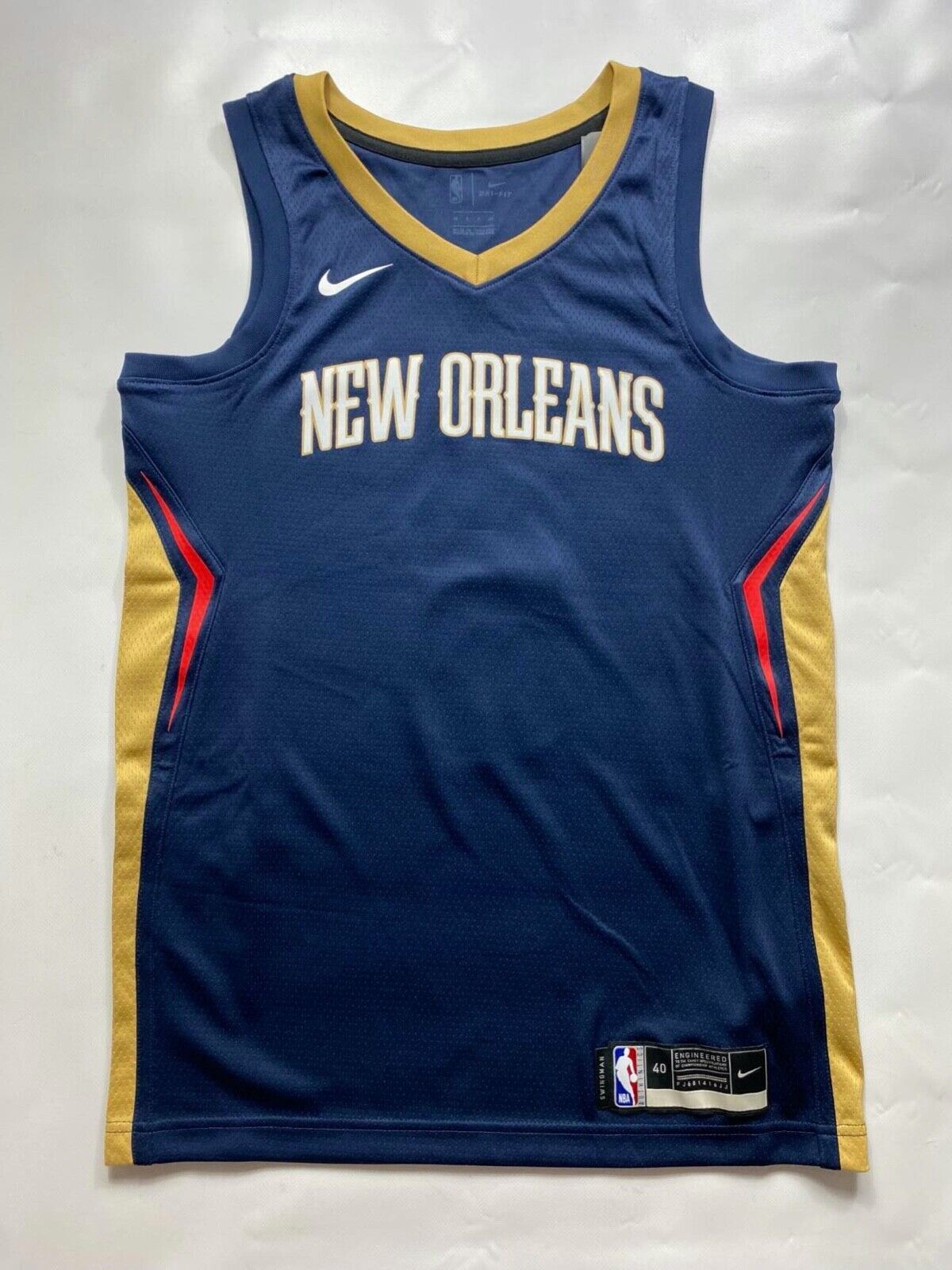 New Orleans Pelicans #6 Juancho Hernangomez Nike NBA Icon Jersey - Mens Small - American Sports Jerseys