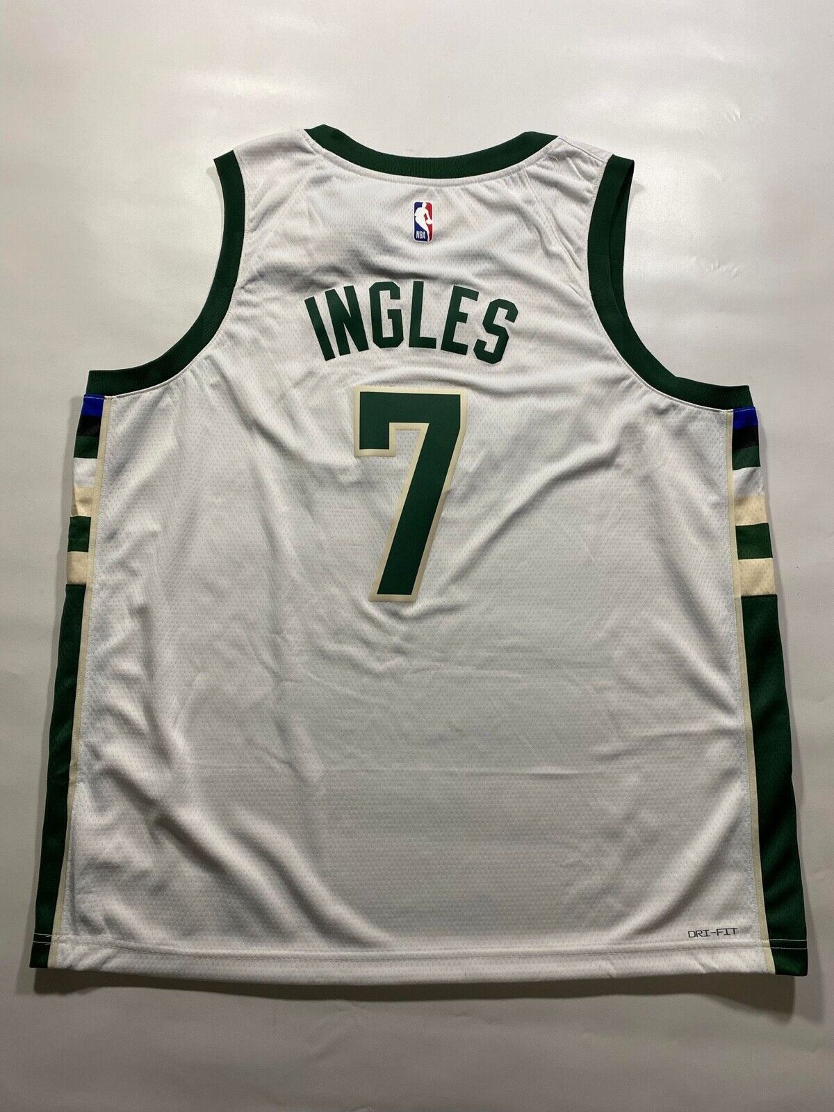 Milwaukee Bucks 7 Joe Ingles Nike NBA Association Jersey Mens 2XL American Sports Jerseys