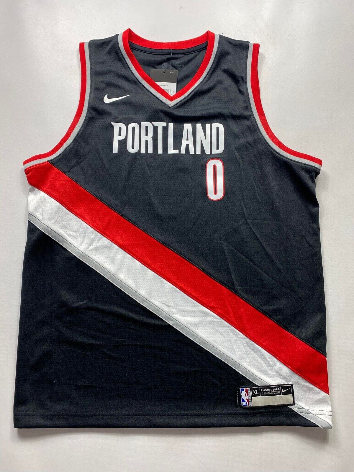 Portland Trail Blazers #0 Damian Lillard Nike NBA Icon Jersey - Youth XL - American Sports Jerseys