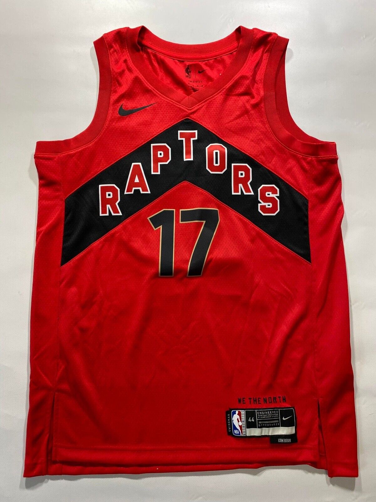 Toronto Raptors #17 Dennis Schroder Nike NBA Icon Jersey - Mens Medium