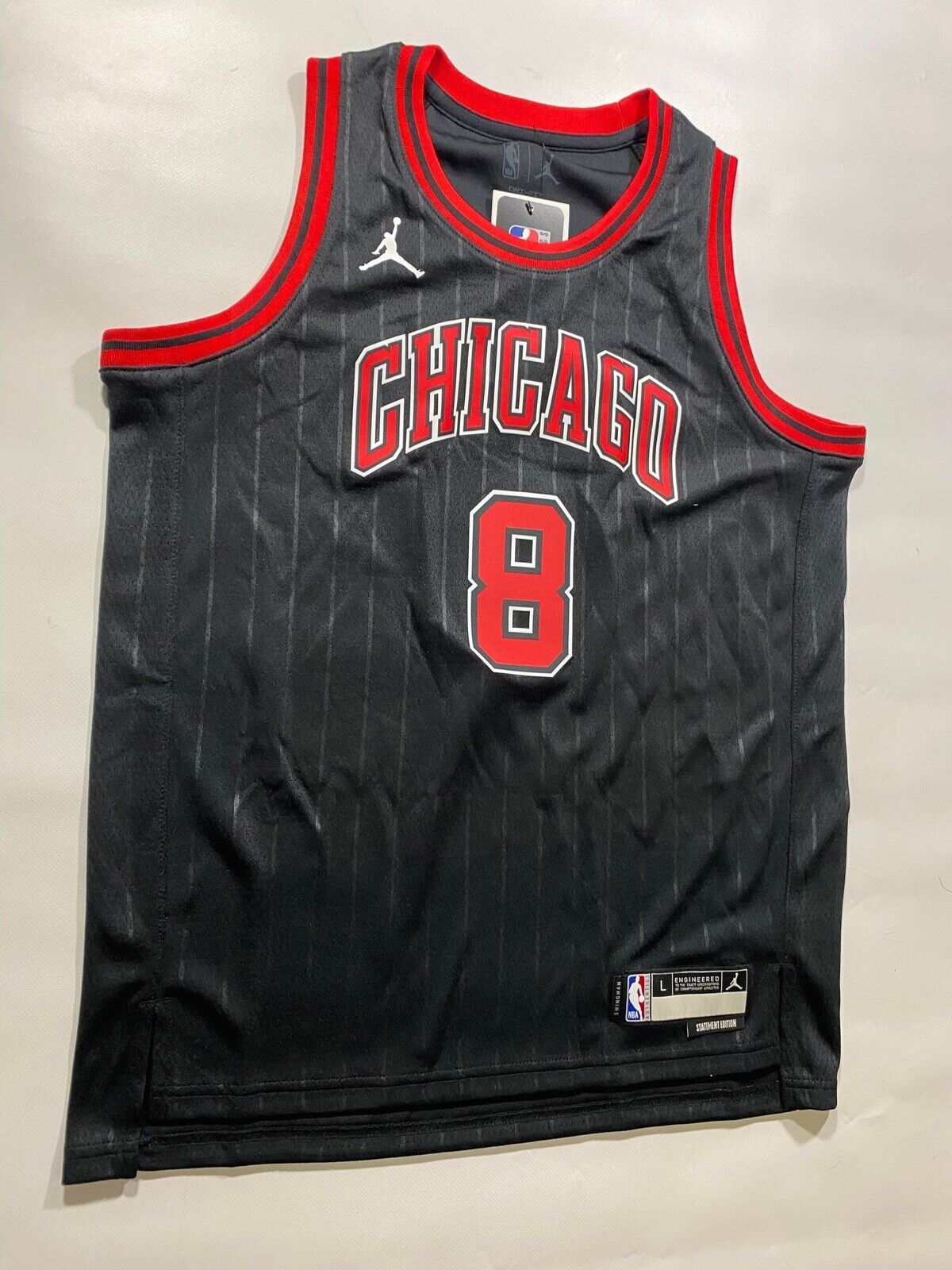 Chicago Bulls #8 Zach LaVine Nike Statement NBA Jersey - Youth Small - American Sports Jerseys