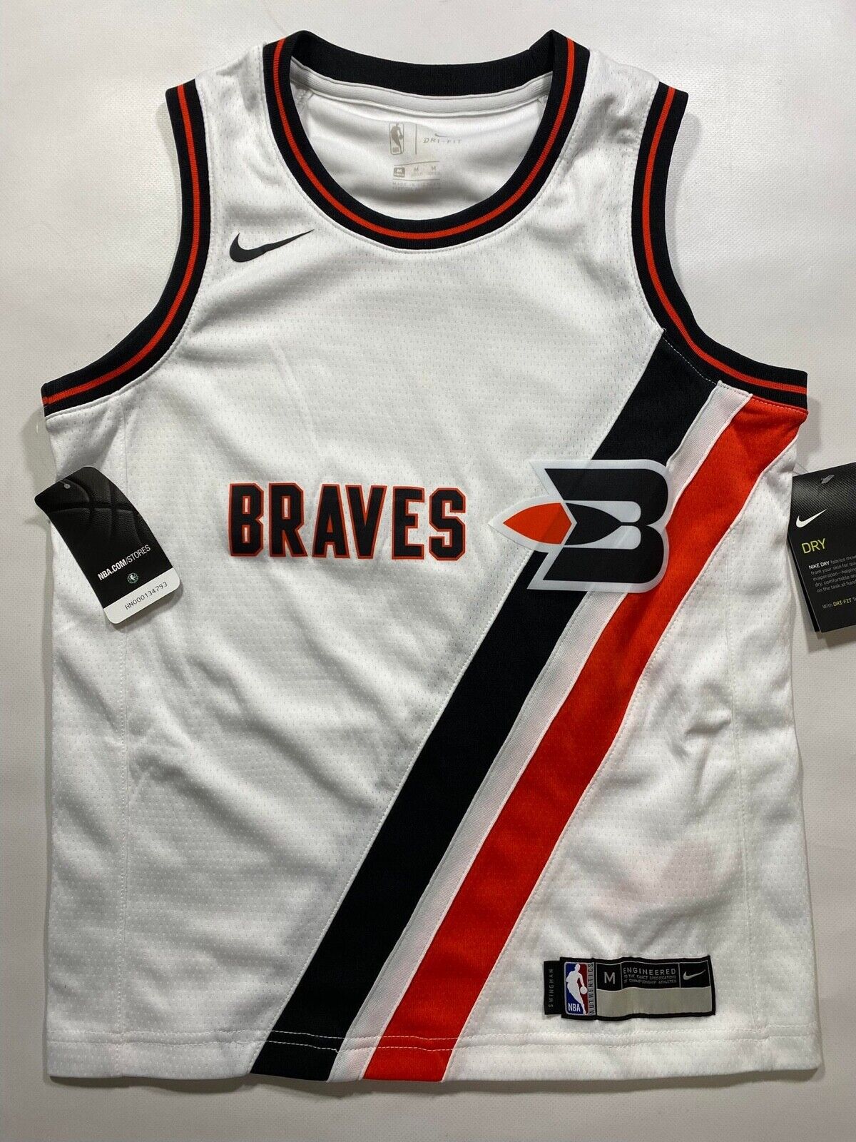 Buffalo Braves Nike Hardwood Classics NBA Jersey - Youth Medium - American Sports Jerseys