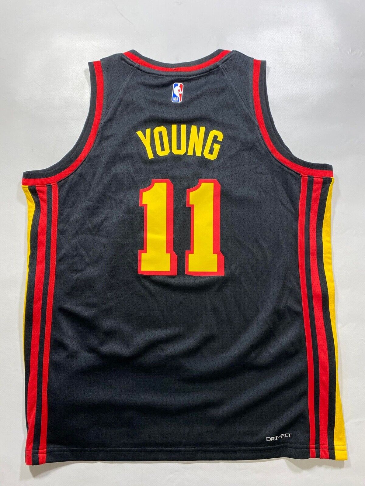 Atlanta Hawks #11 Trae Young Nike Statement NBA Jersey - Youth Large - American Sports Jerseys